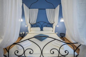 EXCLUSIVE ROOMS